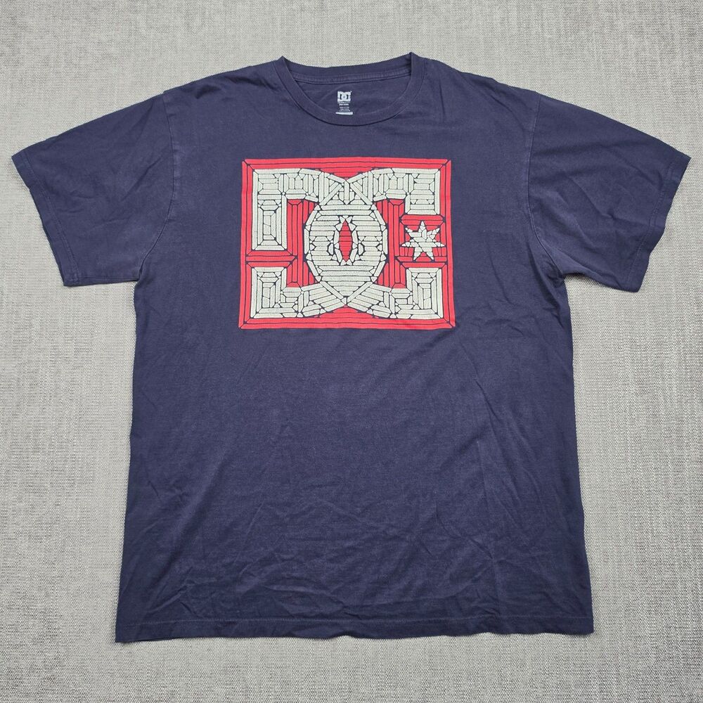 DC Shoes Shirt Mens Large Navy Blue Graphic Tee Skateboarding Star Logo